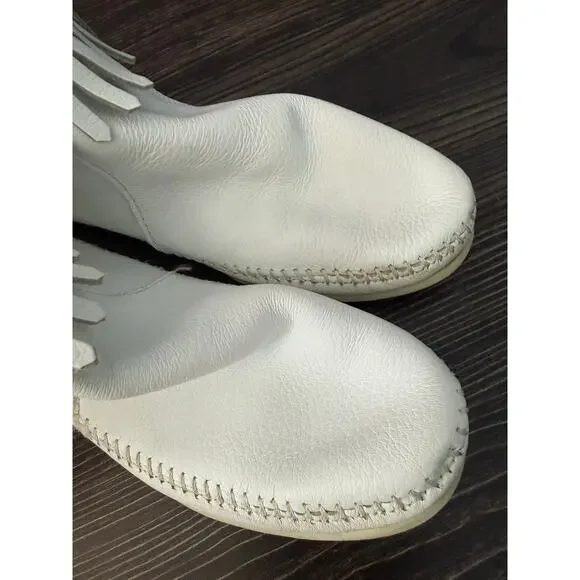 Vintage Genuine Leather USA Made White Fringe Ankle Moccasins SZ. 9 - Picture 4 of 9